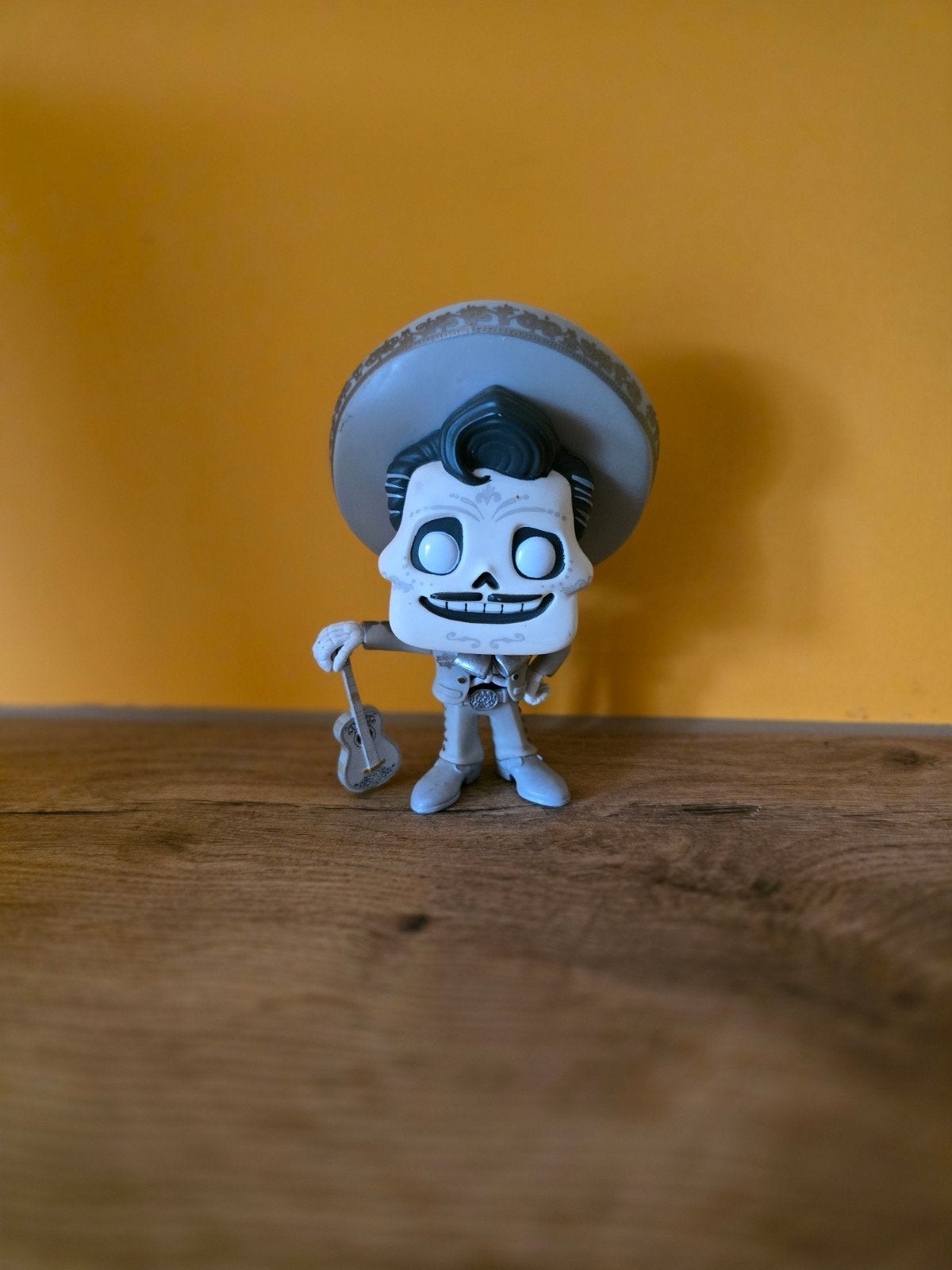 Funko Pop! Coco Ernesto #304, Ophalen of Verzenden, Zo goed als nieuw