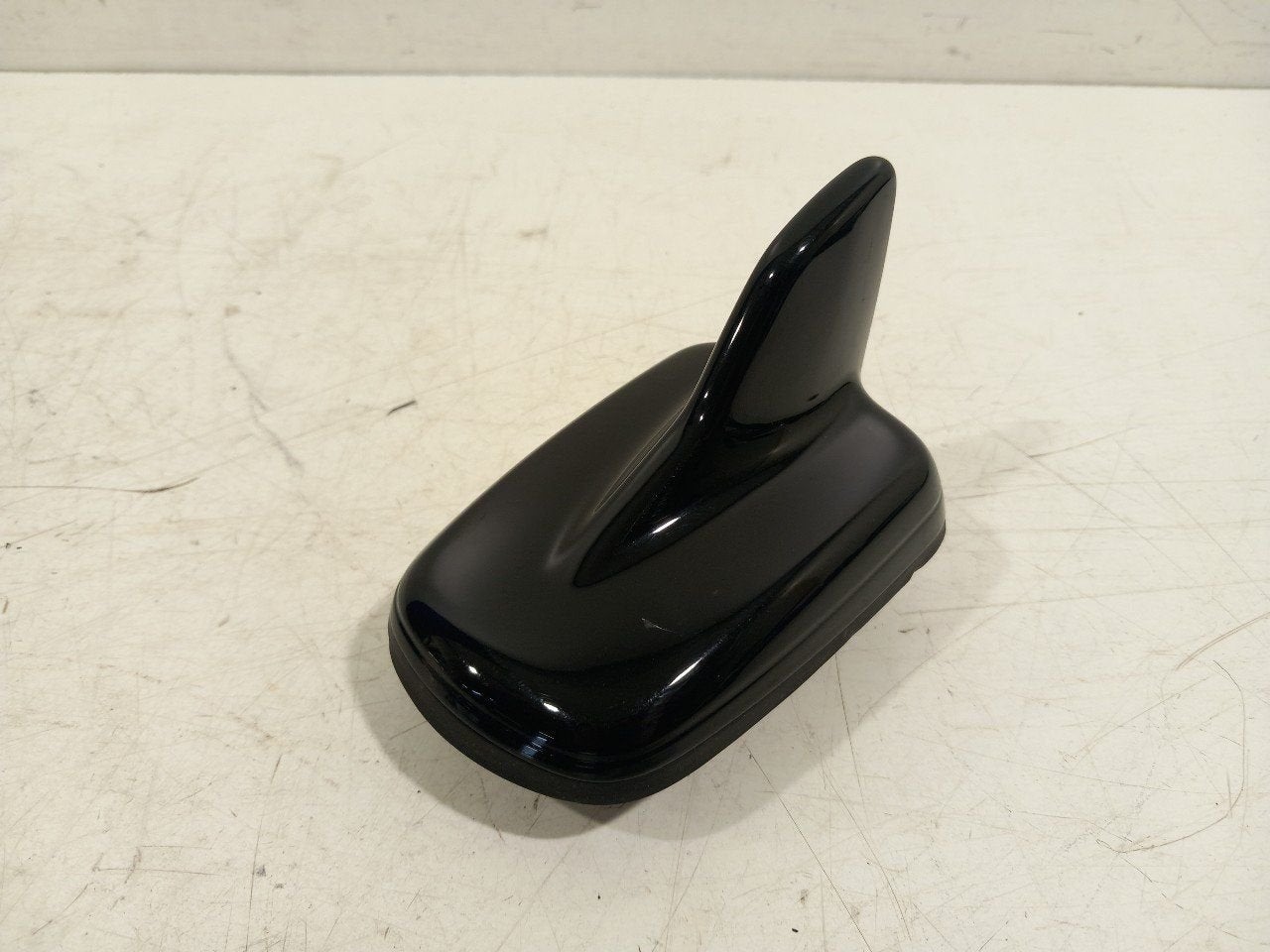 Antenne Audi SQ5, Auto diversen, Autoradio's, Ophalen of Verzenden, Van der Ven Autorecycling B.V., Onderdelen@venauto.nl, Ettenseweg 76, 4706 PB Roosendaal, The Netherlands
