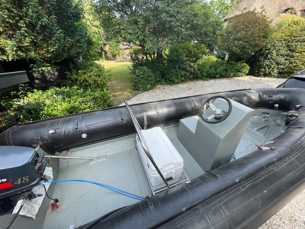 RIB 5.4 meter Avon Sea rider hypalon, compleet met trailer, Ophalen, Gebruikt, Yamaha, Benzine