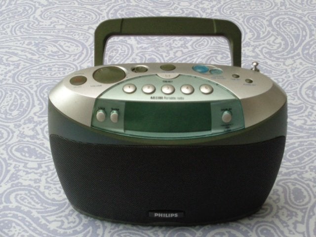 Draagbare Radio PHILIPS Model AE 2380, Audio, Tv en Foto, Radio's, Ophalen of Verzenden, Zo goed als nieuw, Transistorradio