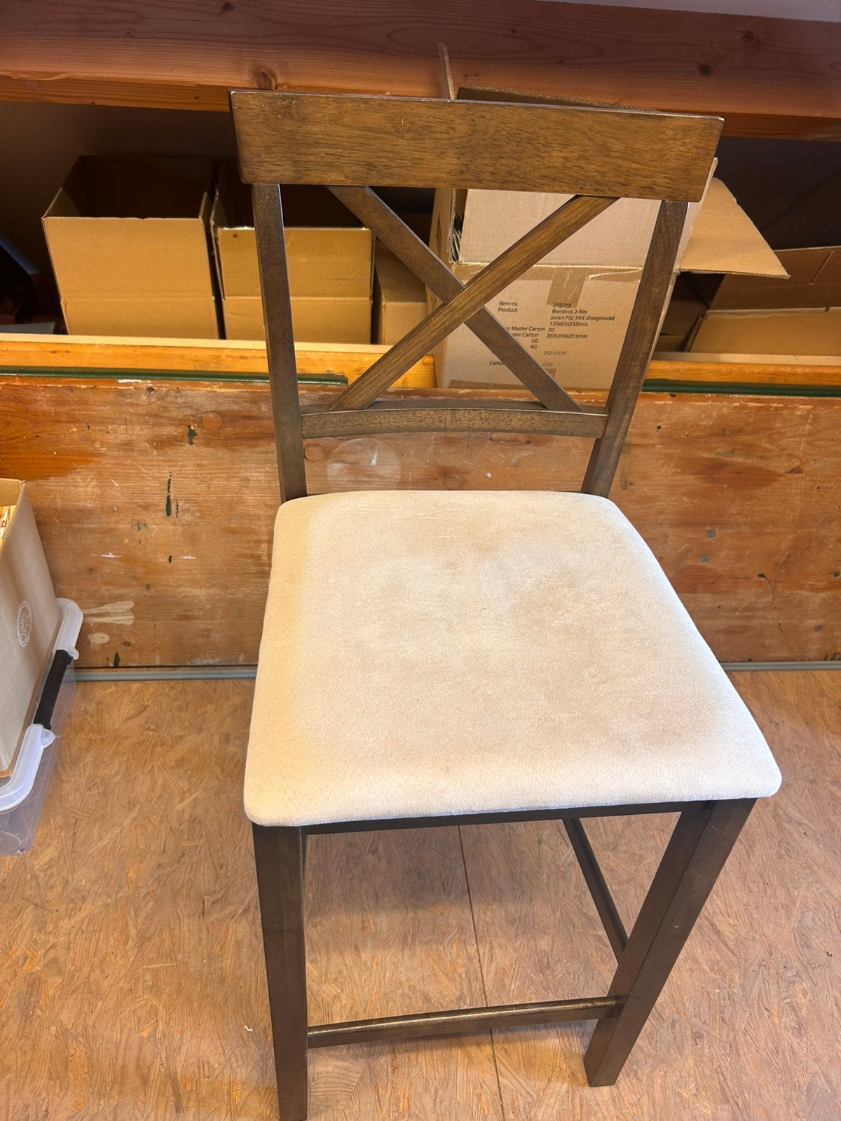Halfhoge kruk, 1 kruk, Ophalen, Zo goed als nieuw, 60 tot 90 cm