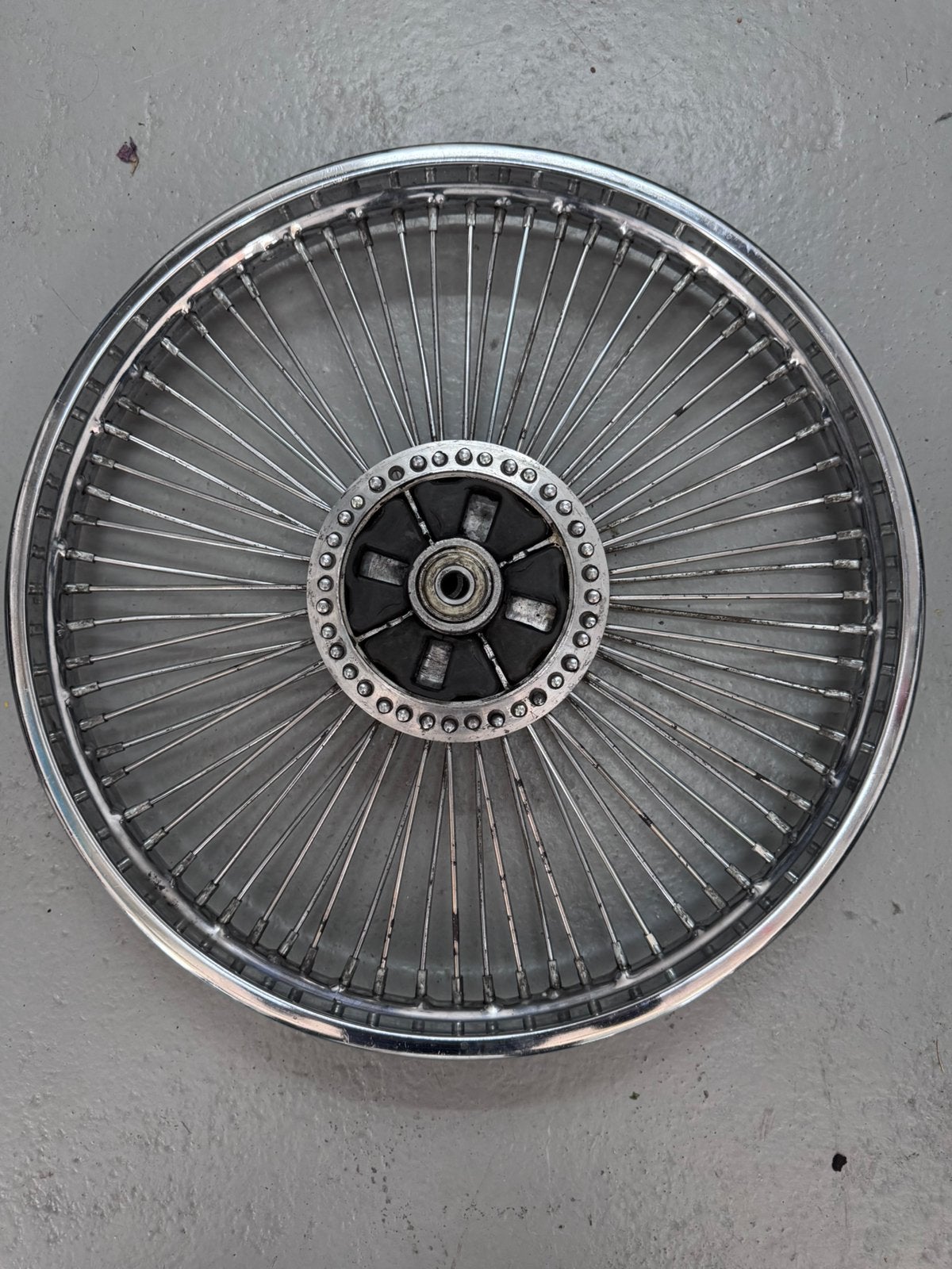 Wiel 17 inch Honda C50 / SS50 / CD50, Ophalen of Verzenden, Gebruikt, Overige modellen
