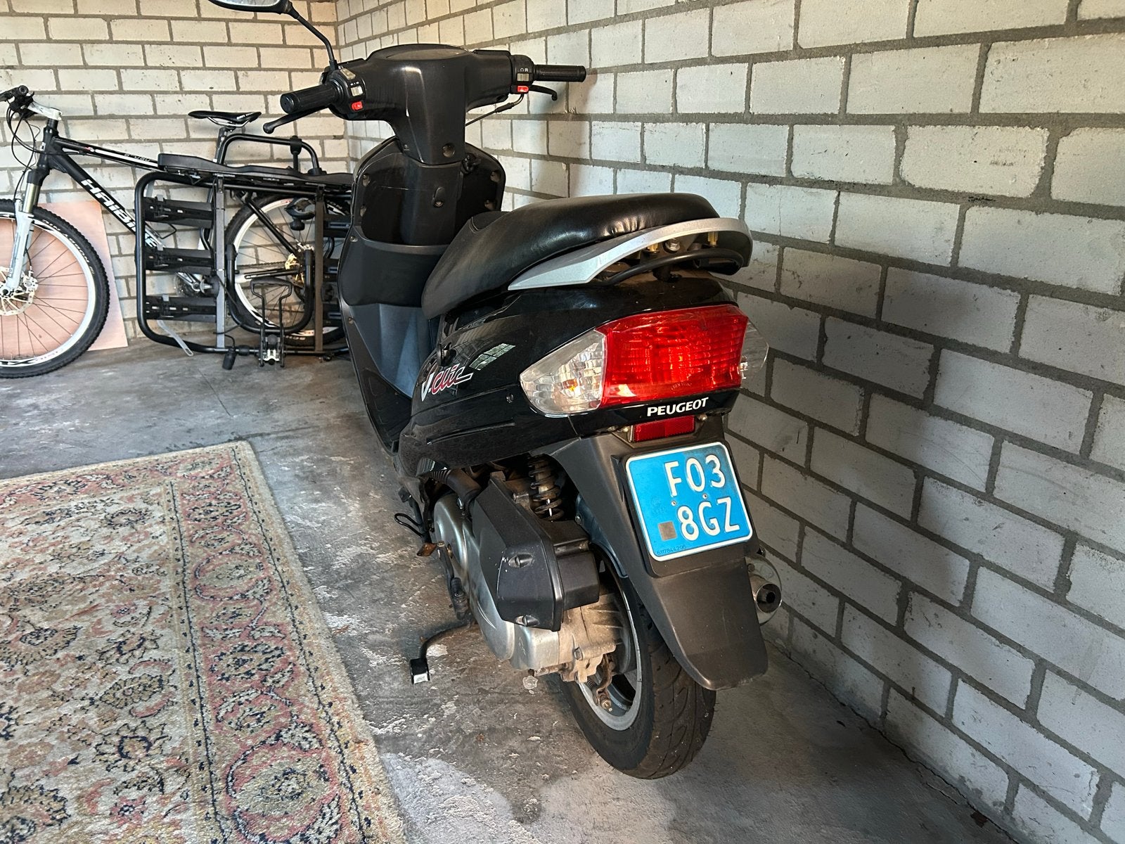 Peugeot V-Clic Scooter - Zwart, 5799 km, Fietsen en Brommers, Brommers | Peugeot, Ophalen, Gebruikt, Maximaal 45 km/u, Overige modellen