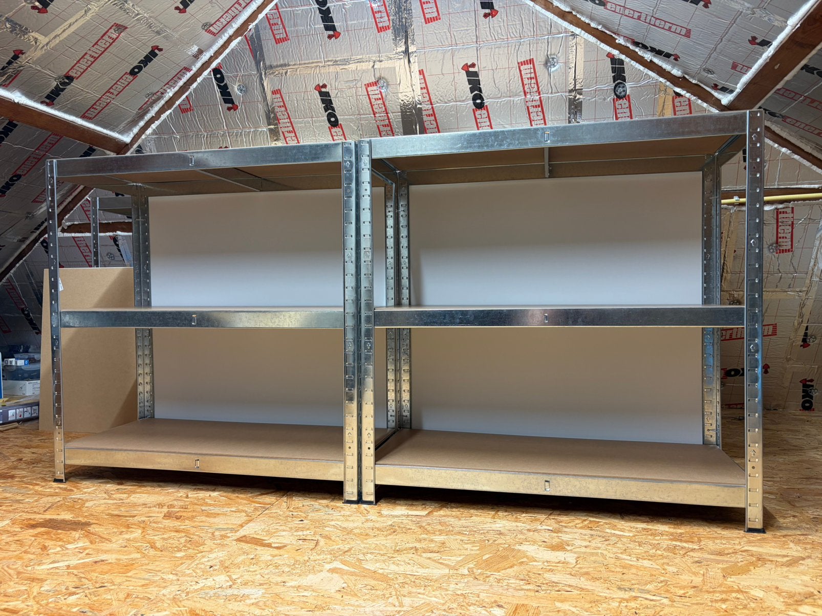 2x nieuwe stellingkast 90x90cm + achterwand, Ophalen, Zo goed als nieuw
