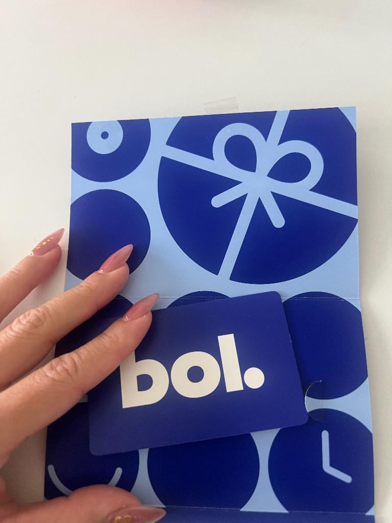 Bol Gift Card €100, Eén persoon, Cadeaubon, Warenhuis- of Winkelbon
