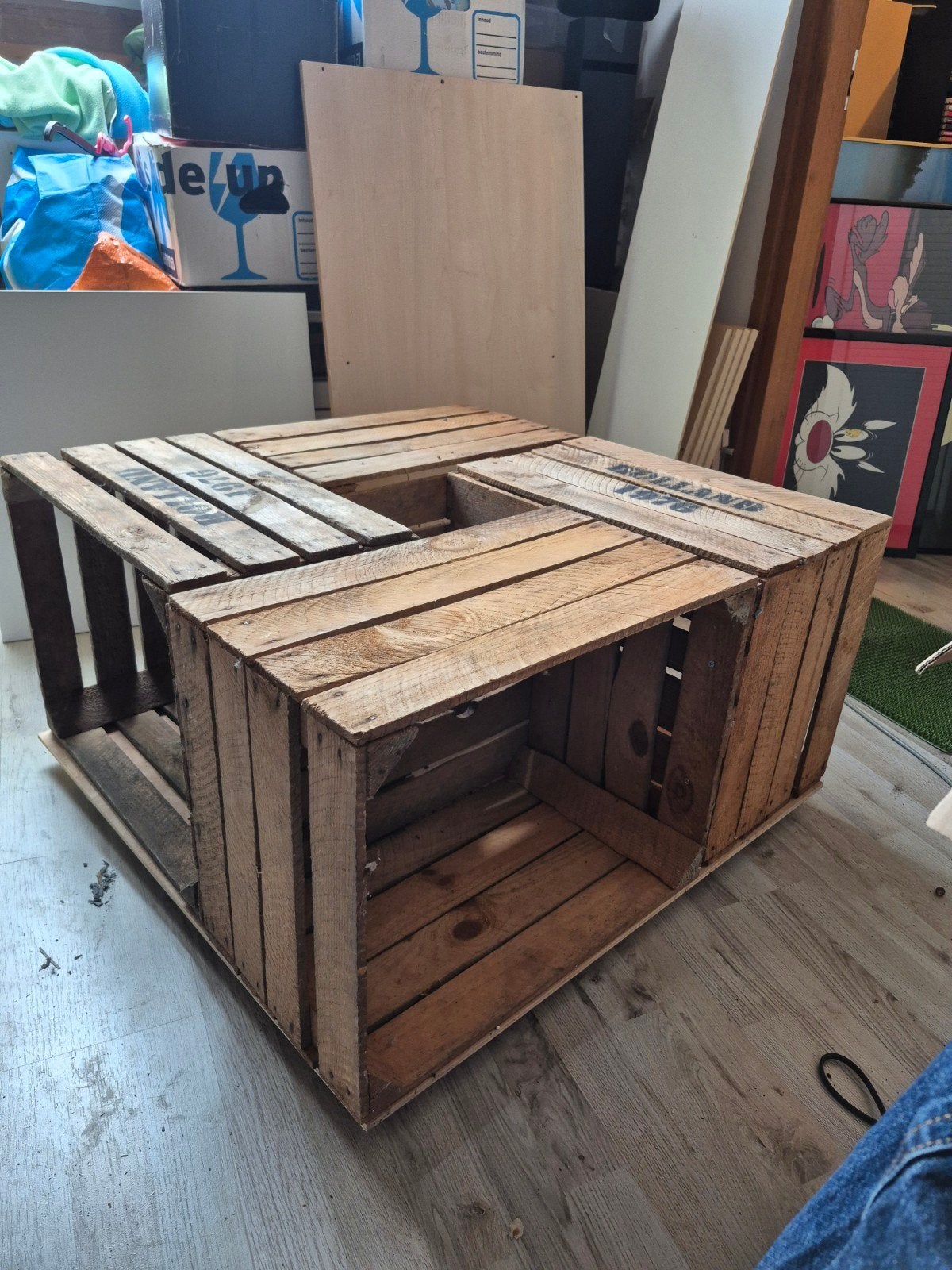 Unieke salontafel van houten kisten met wieltjes, Industrieel, Landelijk, Vintage, 50 tot 100 cm, Vierkant, 50 tot 100 cm