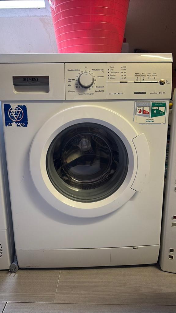 Siemens wasmachine  E14-19, Ophalen, 1200 tot 1600 toeren, Gebruikt, Voorlader