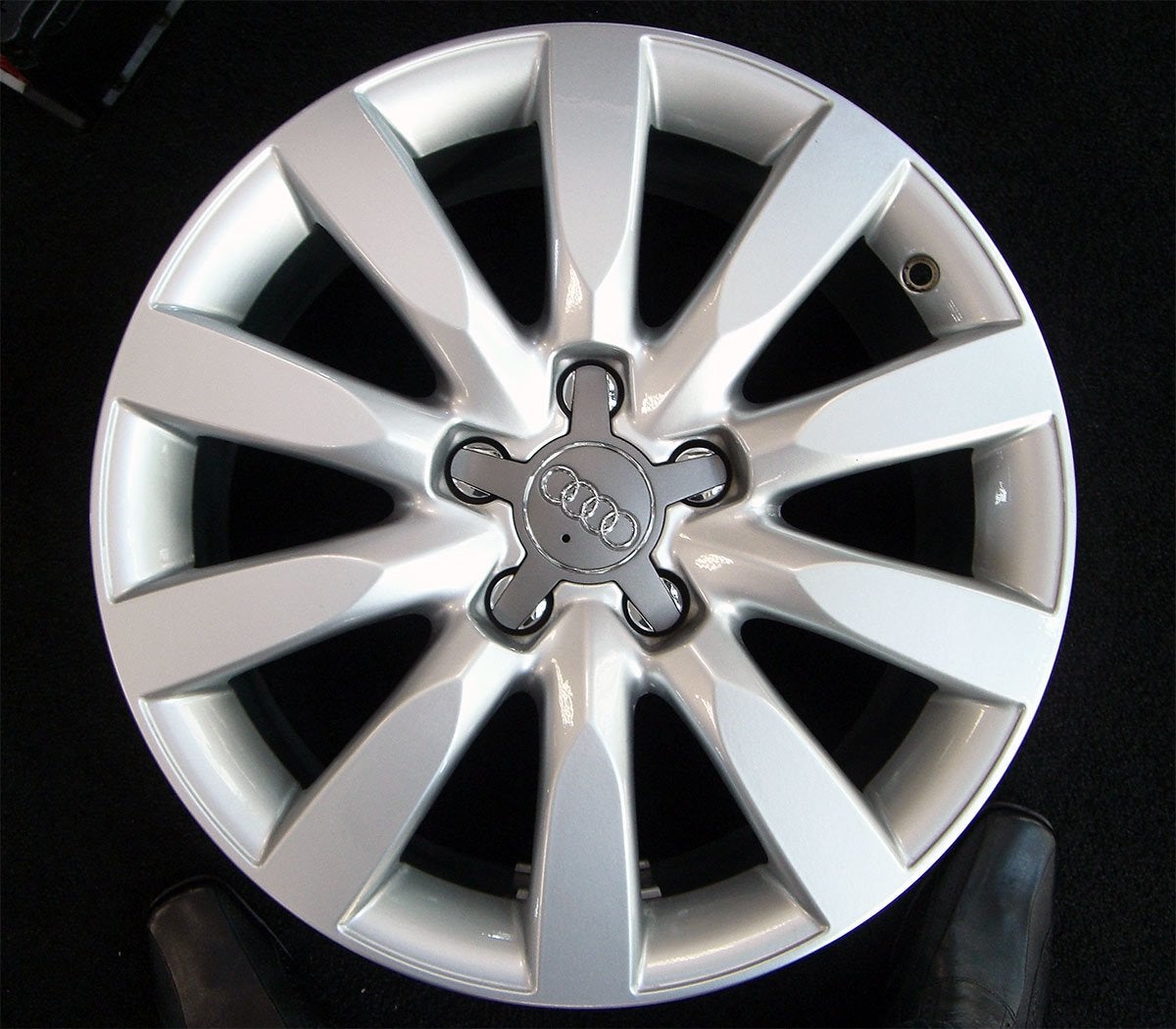 Originele Audi A4 B8 Velgen 17 inch - 8K0 601 025 C, Auto-onderdelen, Ophalen, Gebruikt, Velg(en), 17 inch
