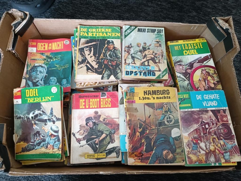Doos met 80 retro-oorlogsstrips uit de jaren '60-'80, Ophalen of Verzenden, Gelezen