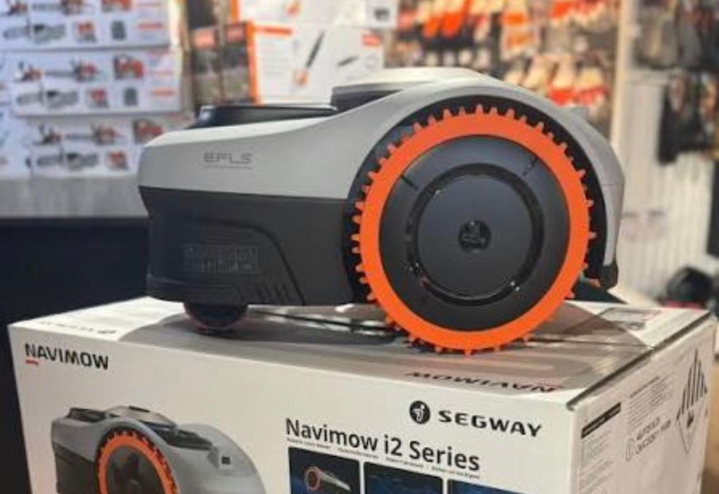 Robot maaier - grasmaaier - robotmaaier, Ophalen of Verzenden, Zo goed als nieuw, Minder dan 20 cm
