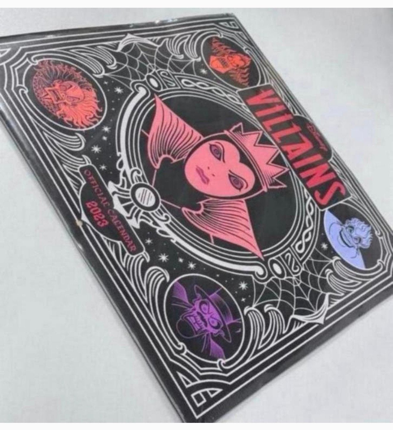 Disney Villains 2023 Calendar officiele kalender Lp formaat, Diversen, Nieuw, Ophalen of Verzenden, H, H
