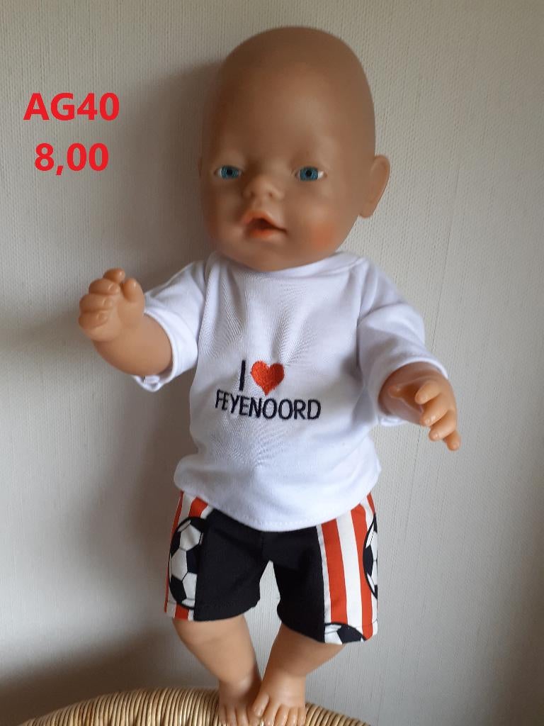 Poppenkleertjes baby born. Set Feyenoord. Opbrengst KiKa., Ophalen, Nieuw, Babypop