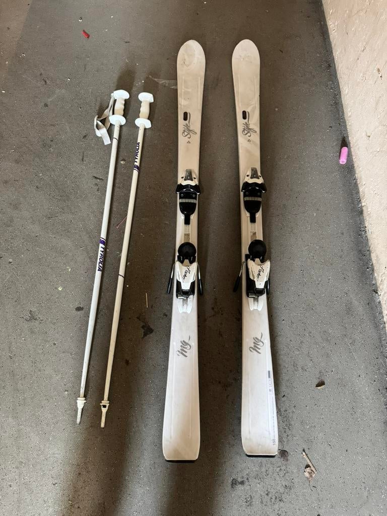 Skis 155cm en skistokken 115cm, Sport en Fitness, Skiën en Langlaufen, Overige merken, 140 tot 160 cm, Ophalen of Verzenden, Zo goed als nieuw