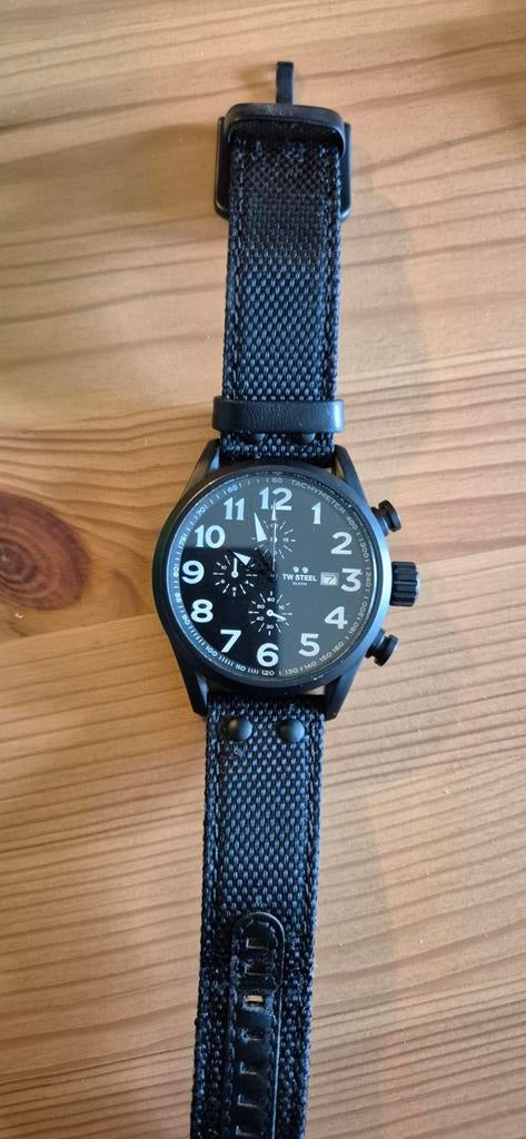 TW Steel VS44 Volante - 48mm Herenhorloge, Ophalen of Verzenden, Zo goed als nieuw, Leer, Overige merken