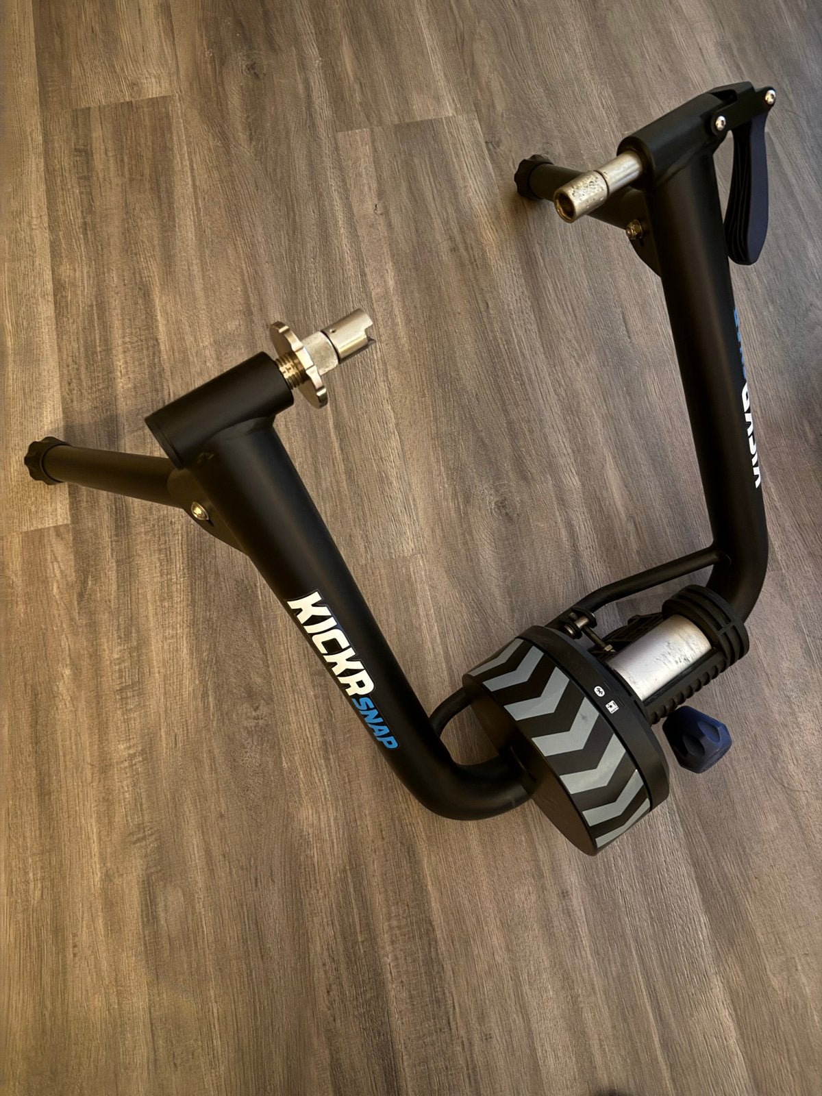 Wahoo KICKR SNAP Smart Trainer met Tacx trainingswiel, Ophalen, Zo goed als nieuw