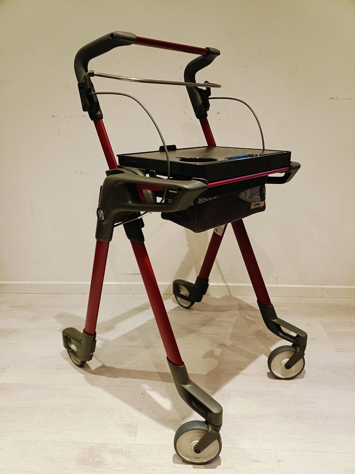 Topro Hestia indoor binnen rollator + Garantie +Servicebeurt, -, -, Ophalen of Verzenden, Zo goed als nieuw