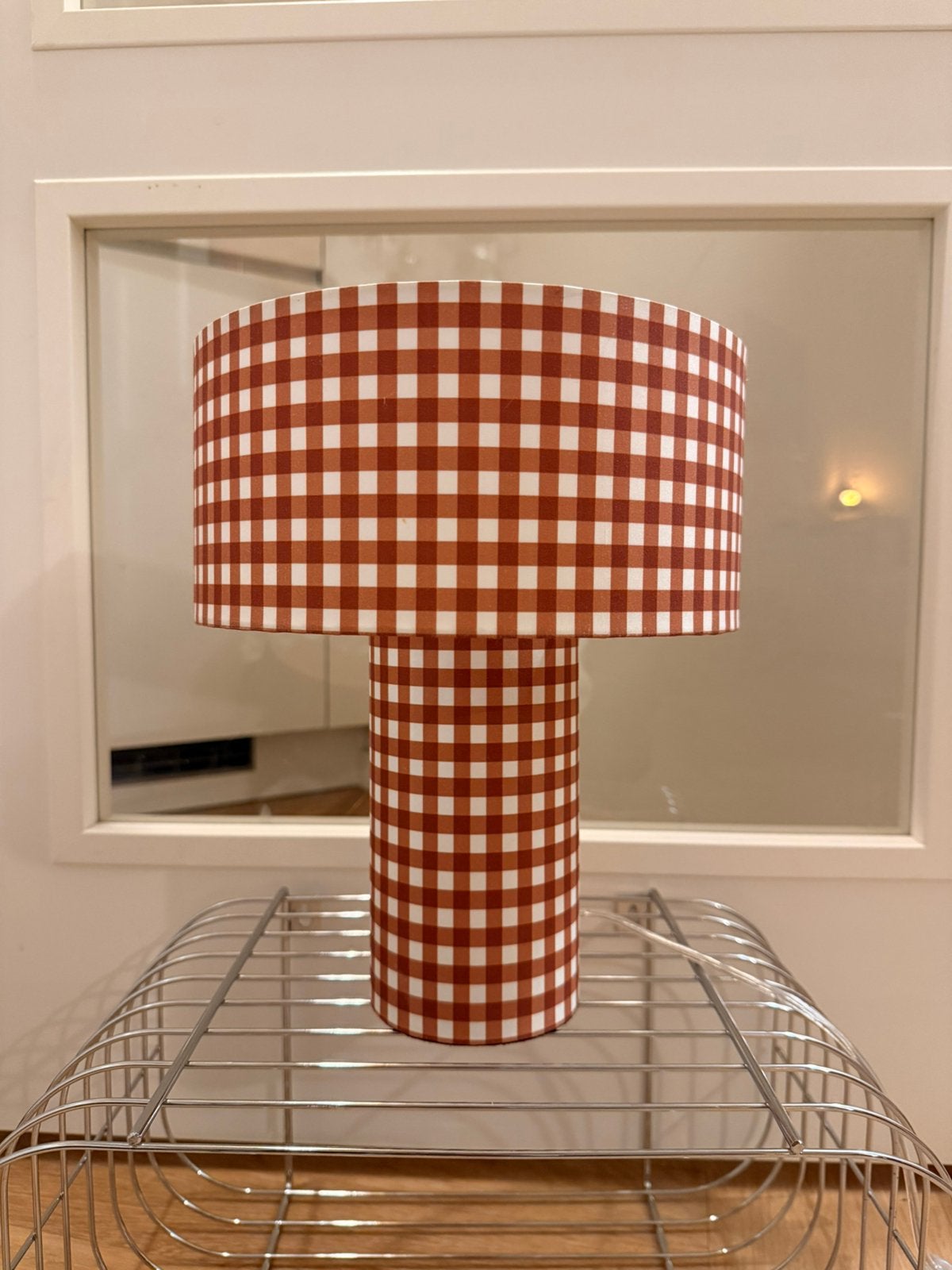 Karwei tafellamp charlie bruin, Ophalen, Zo goed als nieuw, Stof, Minder dan 50 cm