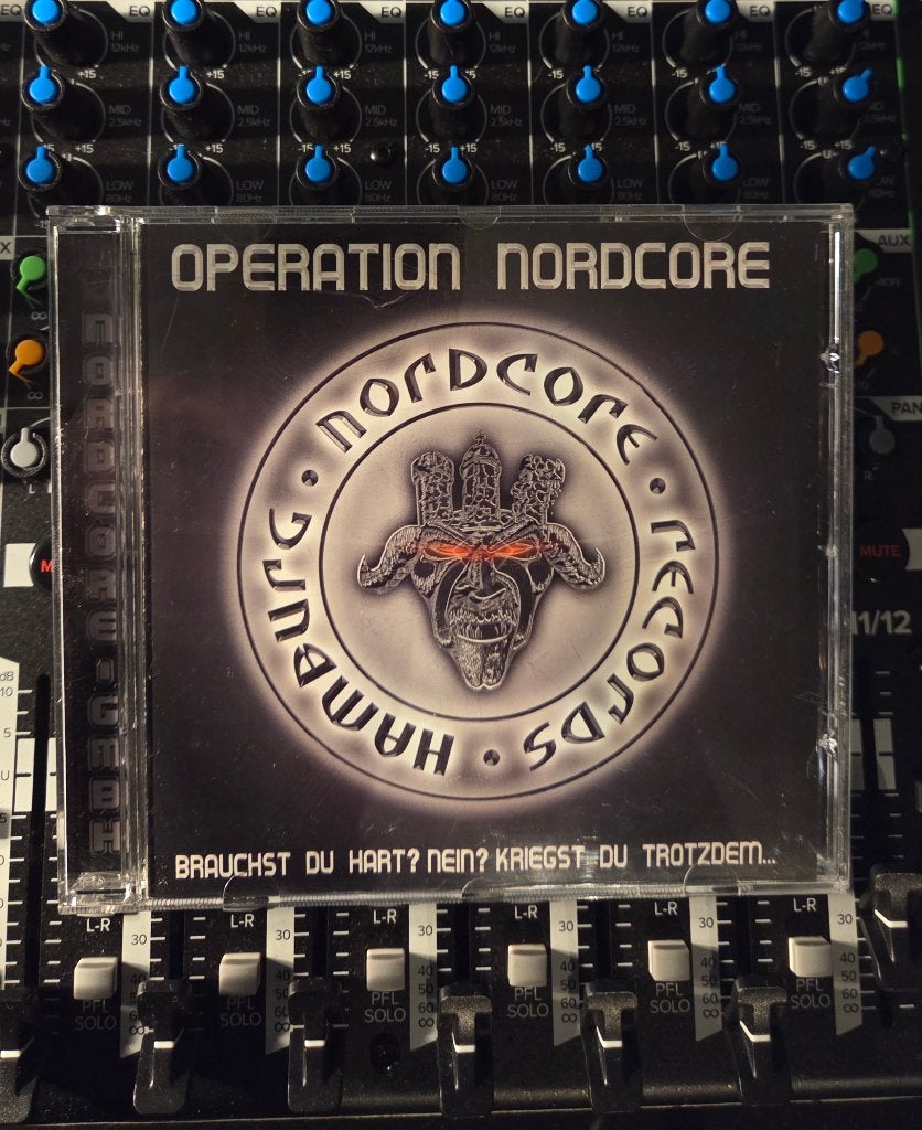 Operation Nordcore cd, Hardcore, Ophalen of Verzenden, Zo goed als nieuw, Inclusief boekje