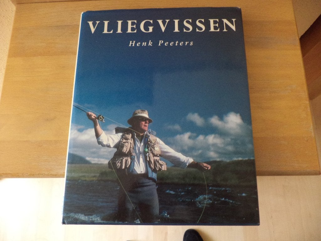 Hengelsport: Henk Peeters: VLIEGVISSEN, 1992, als nieuw, Ophalen of Verzenden, Zo goed als nieuw, Watersport en Hengelsport