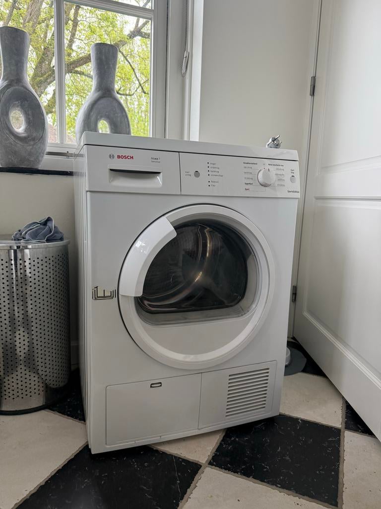 Bosch Maxx 7 Sensitive condensdroger, Witgoed en Apparatuur, Wasdrogers, Gebruikt, Condens, Voorlader, 6 tot 8 kg, 85 tot 90 cm