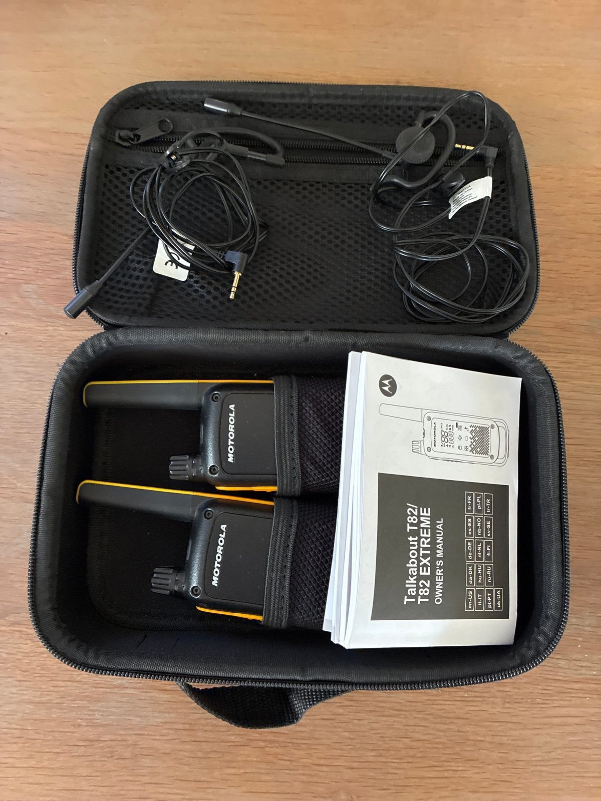 Motorola Talkabout T82 Extreme Walkie Talkie Set, 5 tot 15 km, Ophalen of Verzenden, Zo goed als nieuw, Portofoon of Walkie-talkie