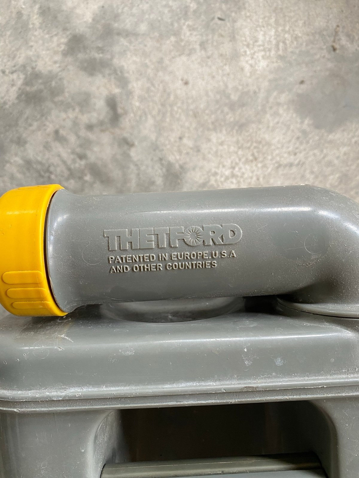 Thetford Cassette Toilet Tank, Ophalen, Gebruikt