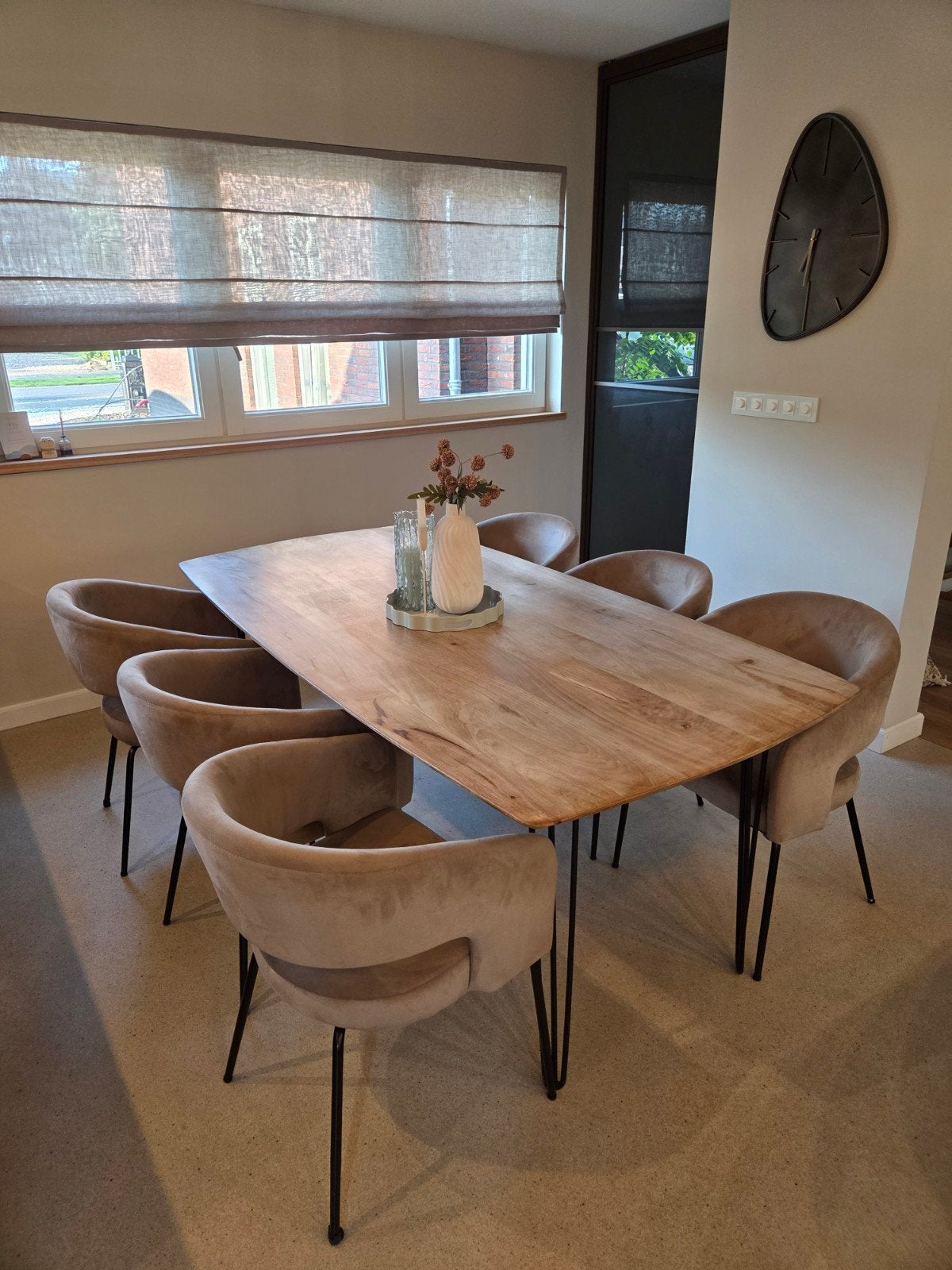 Massief hardhouten eettafel 6 pers., Ophalen, 200 cm of meer, 50 tot 100 cm, Zo goed als nieuw