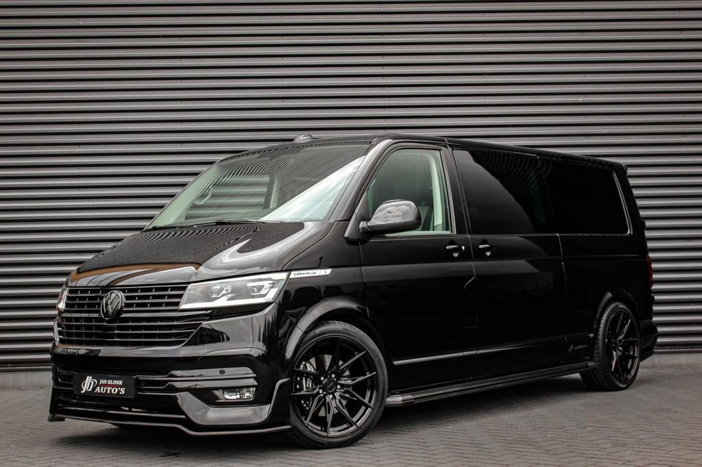 Volkswagen Transporter 2.0 TDI L2H1 CARAVELLE 204PK DC DUBBE, Auto's, 4 cilinders, Volkswagen, Zwart, Leder