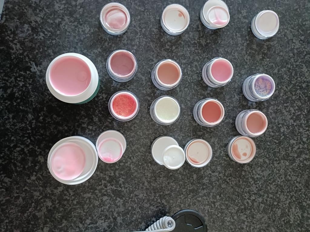 Pakket met yoshi en Moyra, Ophalen of Verzenden, Nieuw, Handen en Nagels