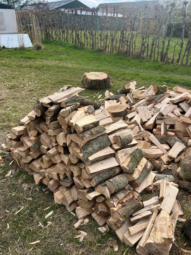 haardhout/brandhout Vers essenhout, 6 m³ of meer, Ophalen of Verzenden, Essenhout, Blokken