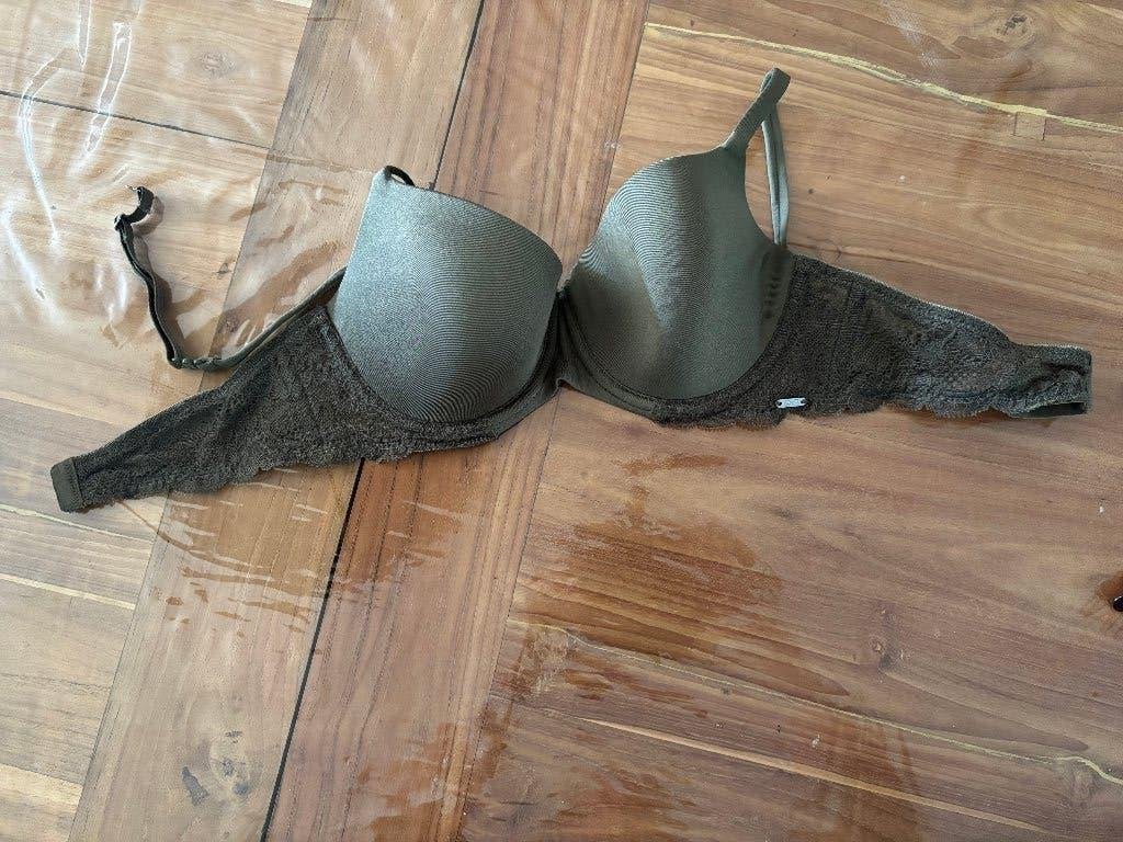 Hunkenmöller beugel bh kaki kleur, Ophalen of Verzenden, Groen, BH