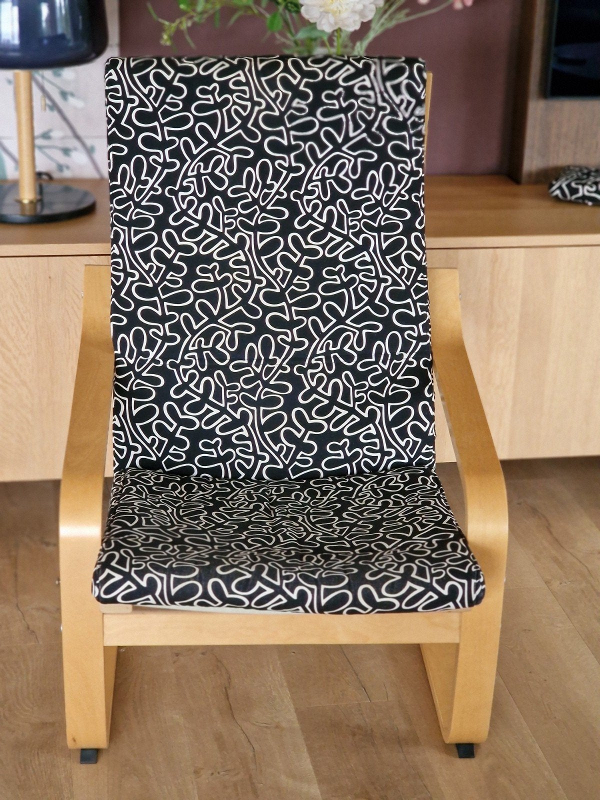 IKEA POÄNG Fauteuil – Heerlijke en tijdloze klassieker, Ophalen, 75 tot 100 cm, Zo goed als nieuw, Stof