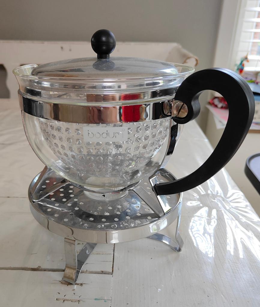 Bodum theepot met theelicht - Zo goed als nieuw, Huis en Inrichting, Keuken | Keukenbenodigdheden, Glas, Zilver, Bodum, Zo goed als nieuw