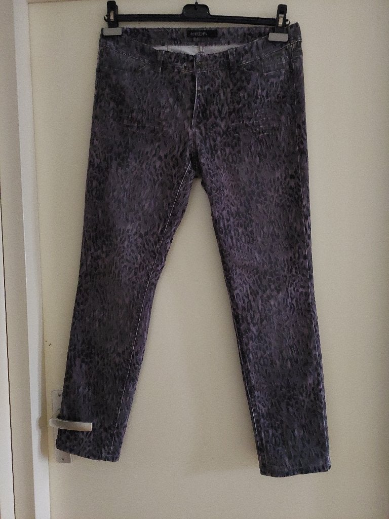 Marc cain broek maat  N5 of 40, Ophalen of Verzenden, Zo goed als nieuw, Zwart, W30 - W32 (confectie 38/40)