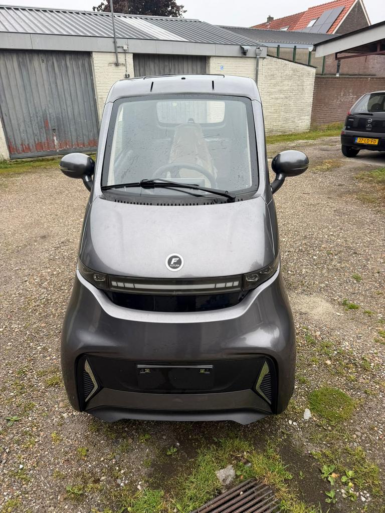 Futura overdekte luxe scootmobiel rijbewijs vrij, Ophalen of Verzenden, Zo goed als nieuw, 46 km of meer, 16 km/u of meer