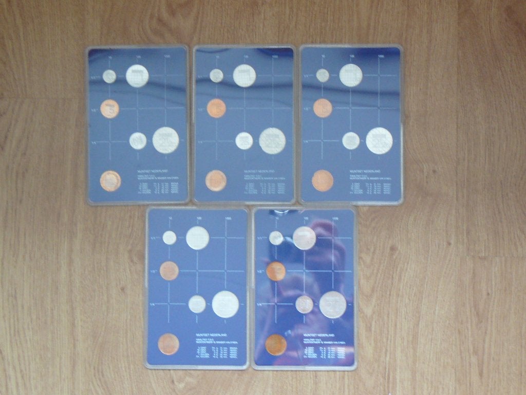 muntensets Nederlandse gulden - FDC_ 1982 t/m 1986, Ophalen of Verzenden, Koningin Beatrix, Overige waardes, Setje