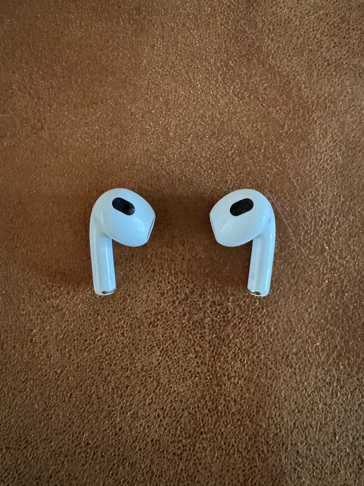 Apple AirPods 3e generatie (oortjes, zonder case), In-ear, Gebruikt, Bluetooth, Ophalen of Verzenden