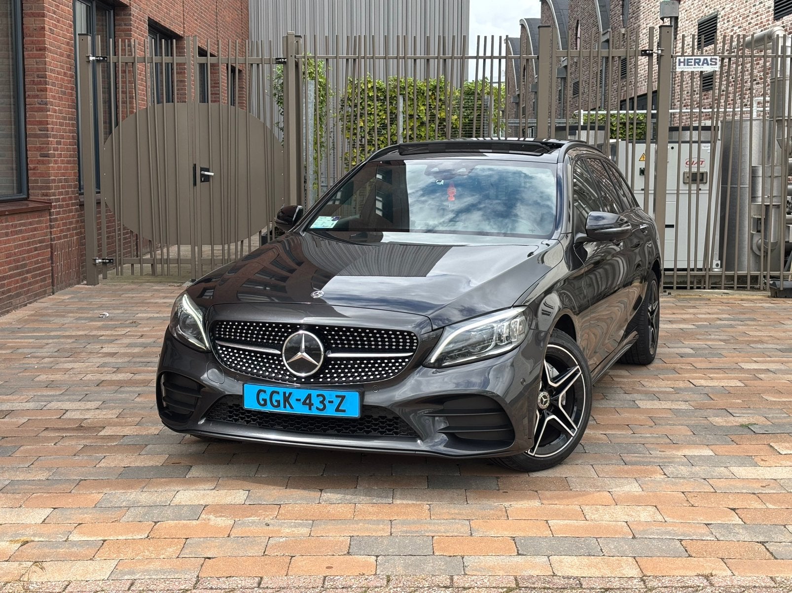Mercedes c klasse 220 d amg/nigh/pano/360/keyles/taxi klaar, Automaat, Achterwielaandrijving, 1800 kg, Diesel