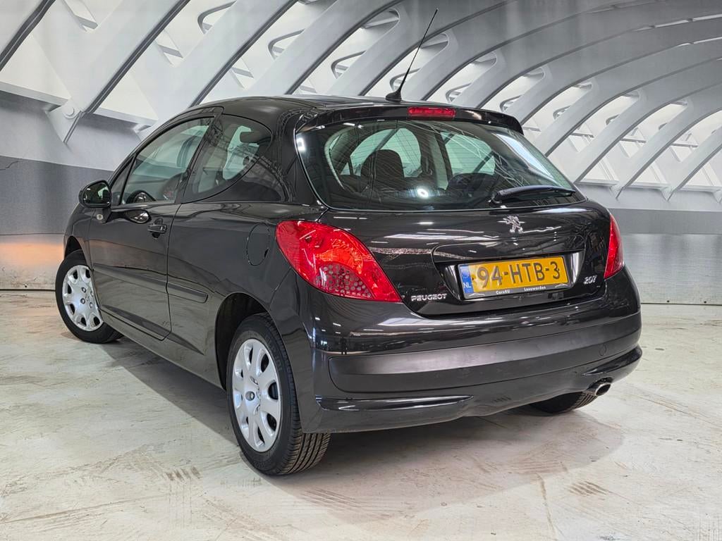 Peugeot 207 1.4 VTi Look airco cruise control, Stof, Gebruikt, Origineel Nederlands, Handgeschakeld