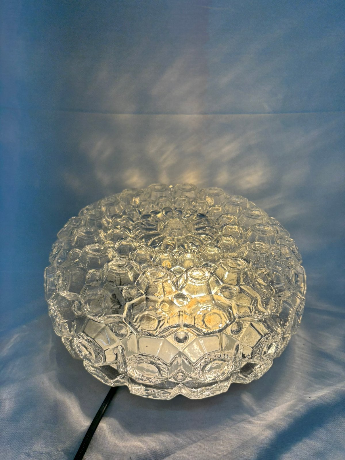 Vintage plafondlamp of wandlamp met honingraat structuur “60, Ophalen of Verzenden, Gebruikt, Glas