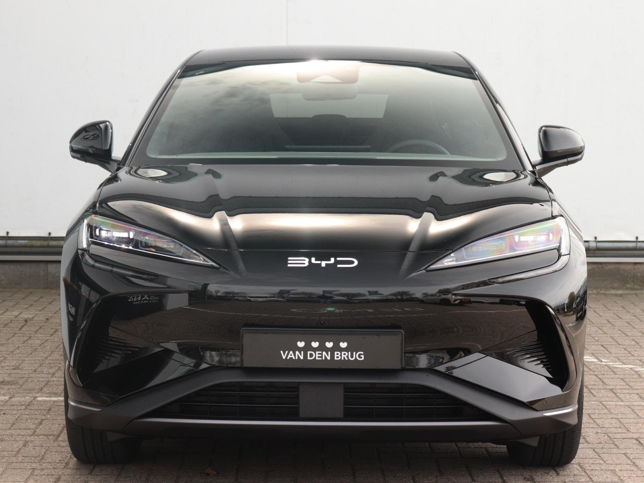 BYD SEALION 7 Design AWD 82.5 kWh | 530pk | Panoramadak | Dy, Auto's, Automaat, Zwart, 530 pk, Zilver of Grijs