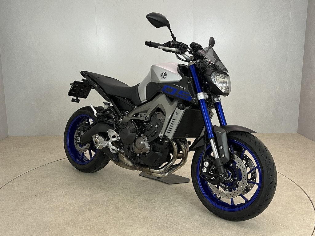 Yamaha MT 09 ABS (bj 2015), Klantenservice@yamaha-motor.nl, Koolhovenlaan 101
1119 NC  Schiphol-Rijk, NL, Naked bike, Yamaha Motor Europe N.V.
