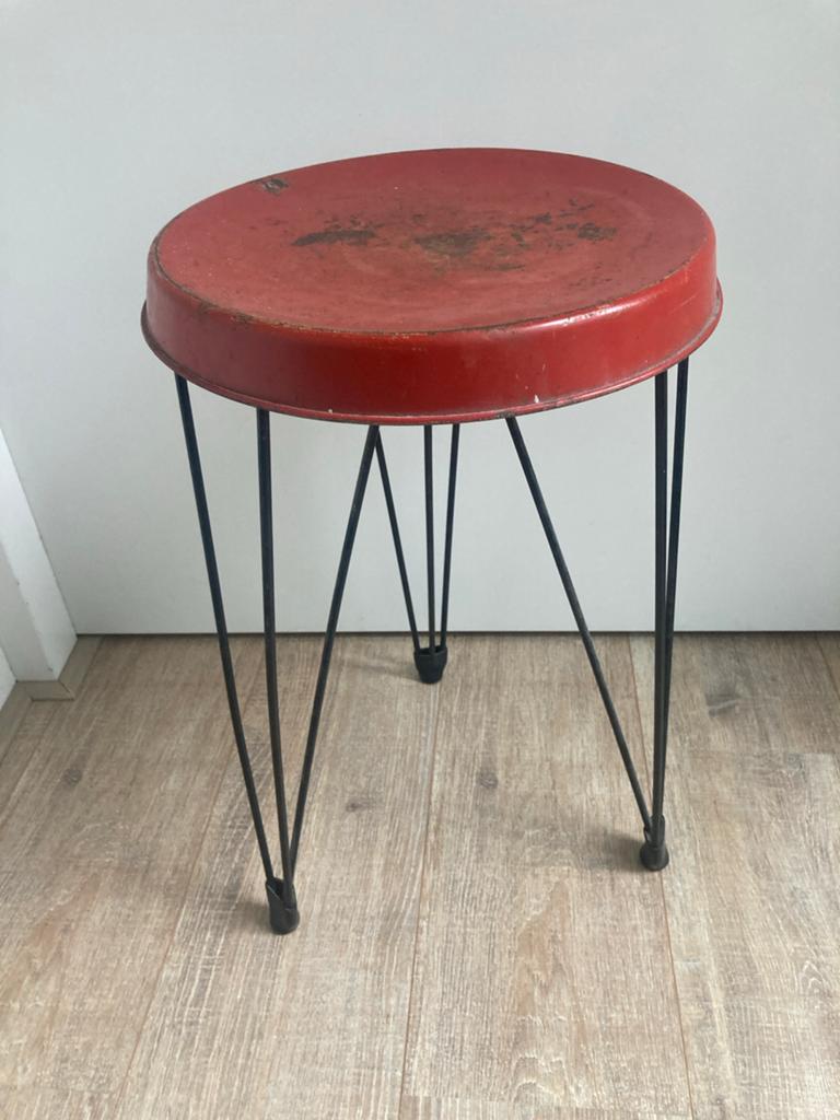 Vintage rood krukje met haarspeldpoten Tjerk Reijenga, Ophalen, Gebruikt, Hout