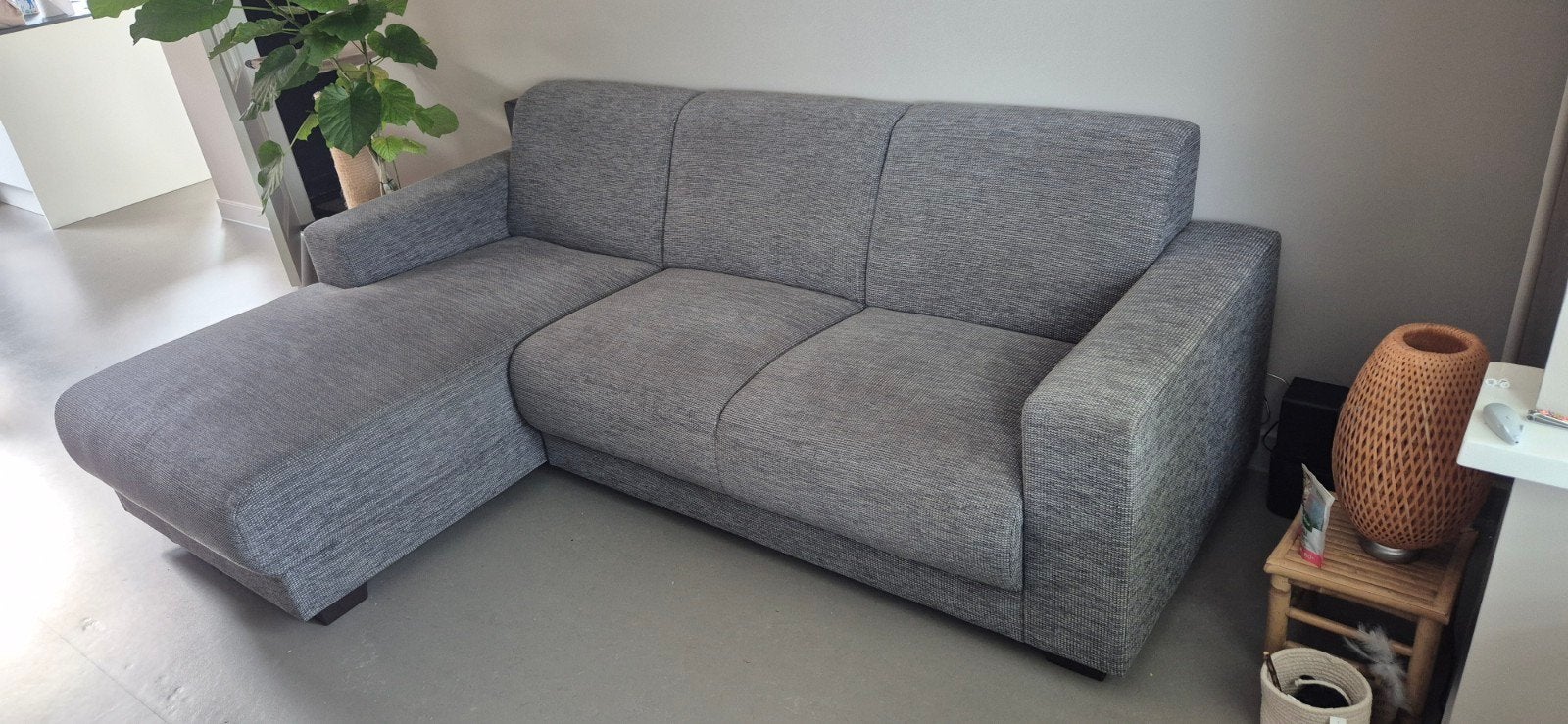 Grijze hoekbank met chaise longue, Ophalen, 250 tot 300 cm, Gebruikt, Minder dan 75 cm