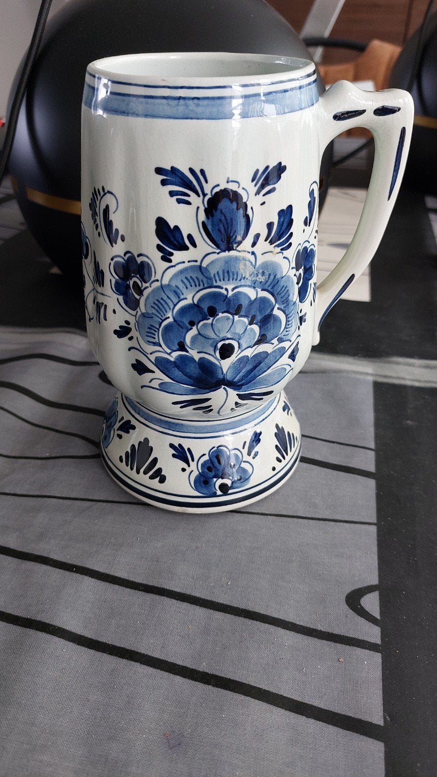 Delfts Blauwe Bierpul met Bloemmotief, Ophalen of Verzenden
