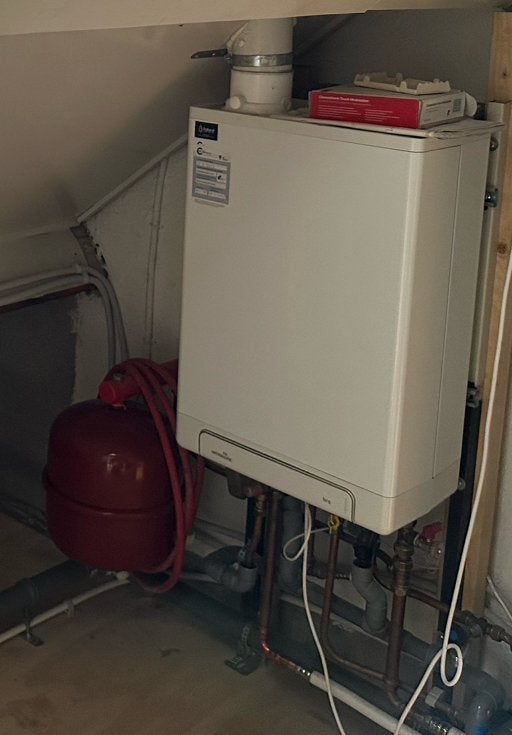 Intergas HRE 28/24 cv ketel (2022), Doe-het-zelf en Verbouw, Verwarming en Radiatoren, Ophalen, 30 tot 80 cm, Cv-ketel of Combi-ketel