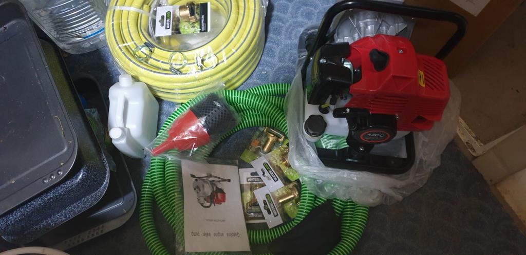 Benzine waterpomp - Krachtig en draagbaar, Ophalen, Nieuw, Handmatig, Overige typen