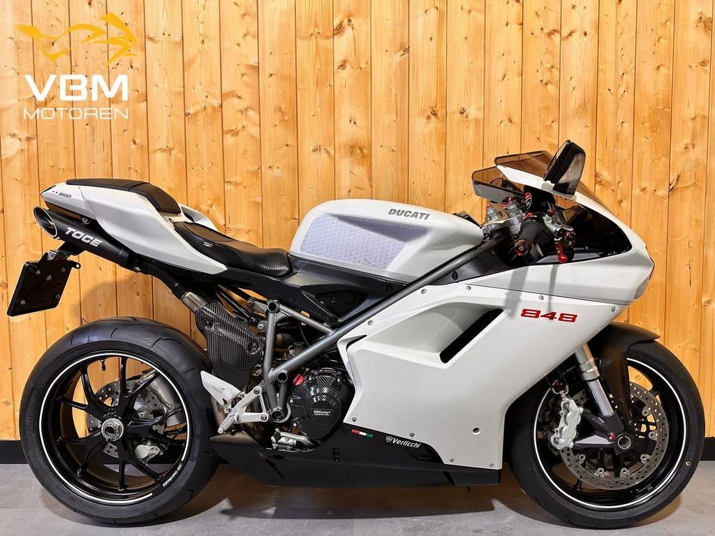 *VERKOCHT* DUCATI 848 (bj 2008) 37,651 km *VERKOCHT* DUCATI, DUCATI, 2 cilinders, 849 cc, Motorrijbewijs A