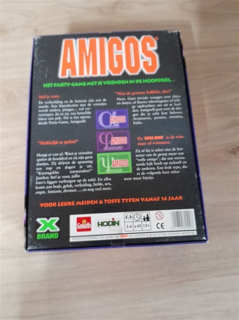 Amigos - s1744, Hobby en Vrije tijd, Gezelschapsspellen | Bordspellen, Verzenden, Zo goed als nieuw