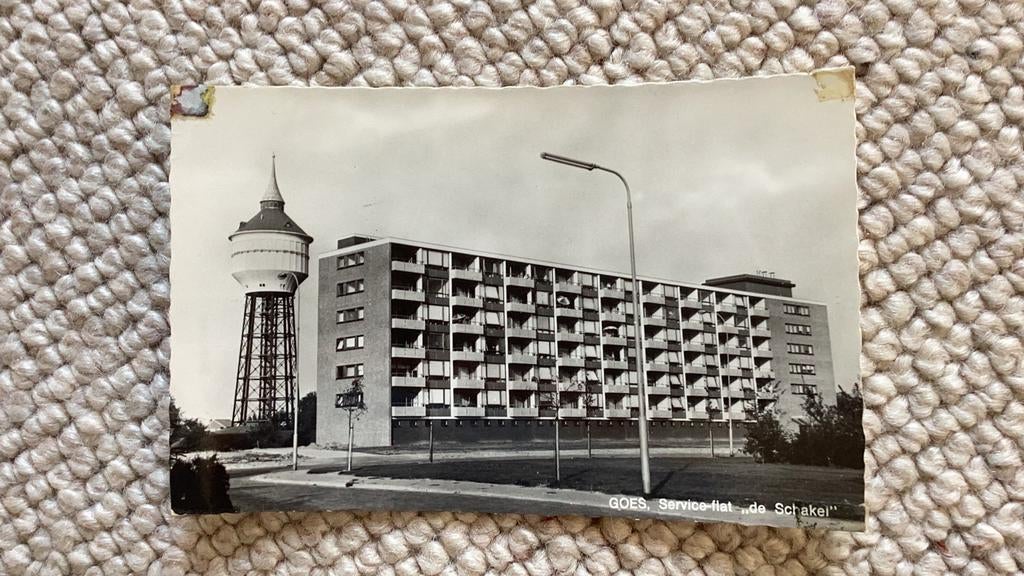 Ansichtkaart Goes Service-flat De Schakel. 935, Verzamelen, Ansichtkaarten | Nederland, Ophalen of Verzenden, 1940 tot 1960, Ongelopen
